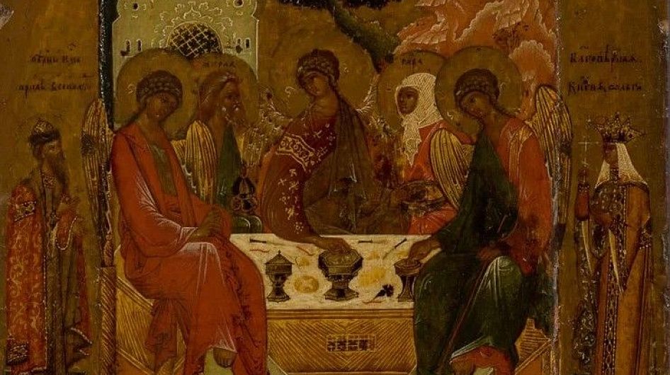 Более 100 икон, рукописей и архивных материалов представили на выставке к 170-летию Третьяковки